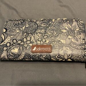 Sakroots Navy Blue and Cream Artistic Wallet